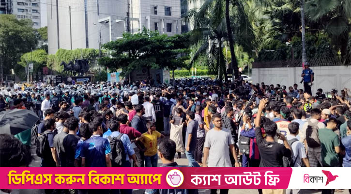 ২ উপদেষ্টার সঙ্গে বৈঠকে প্রকৌশল শিক্ষার্থীরা